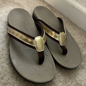 Joomra Women's Brown and Gold Sandals Size 40/9-9.5